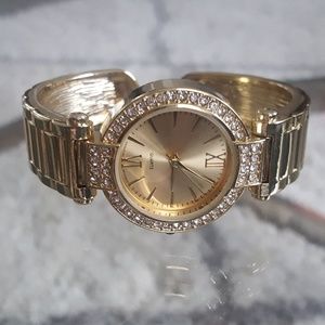Beautiful watch bracelet